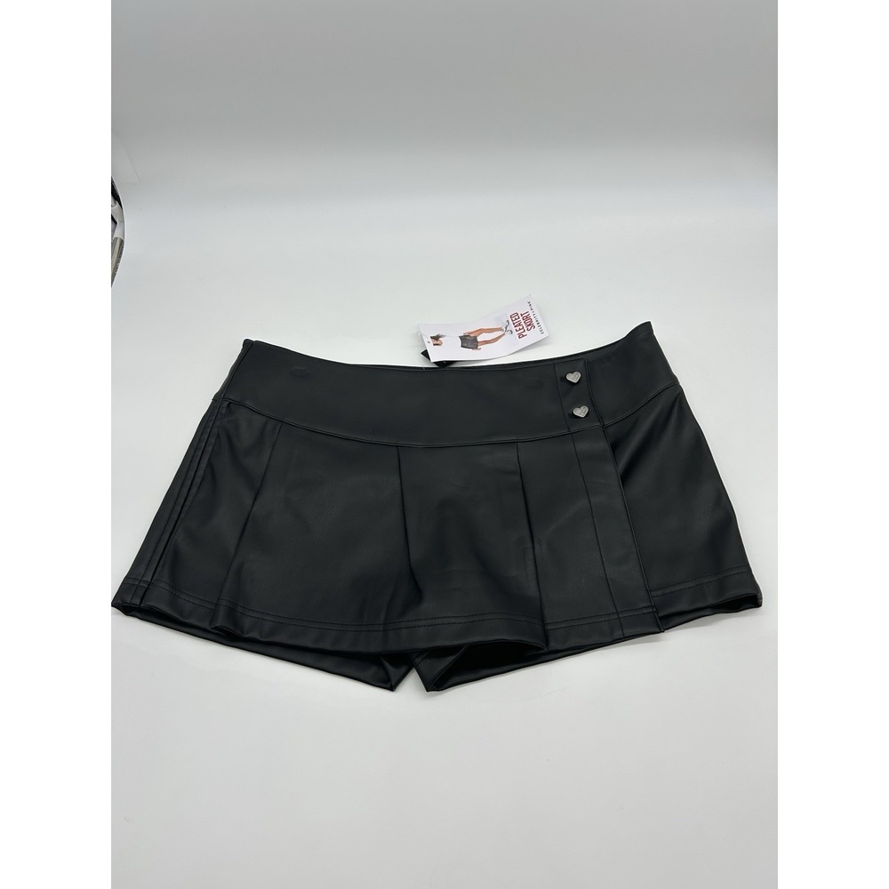 CELEBRITY PINK - SIZE: XL-‎ Black Faux Leather Wide Waistband Pleated Skort -NEW